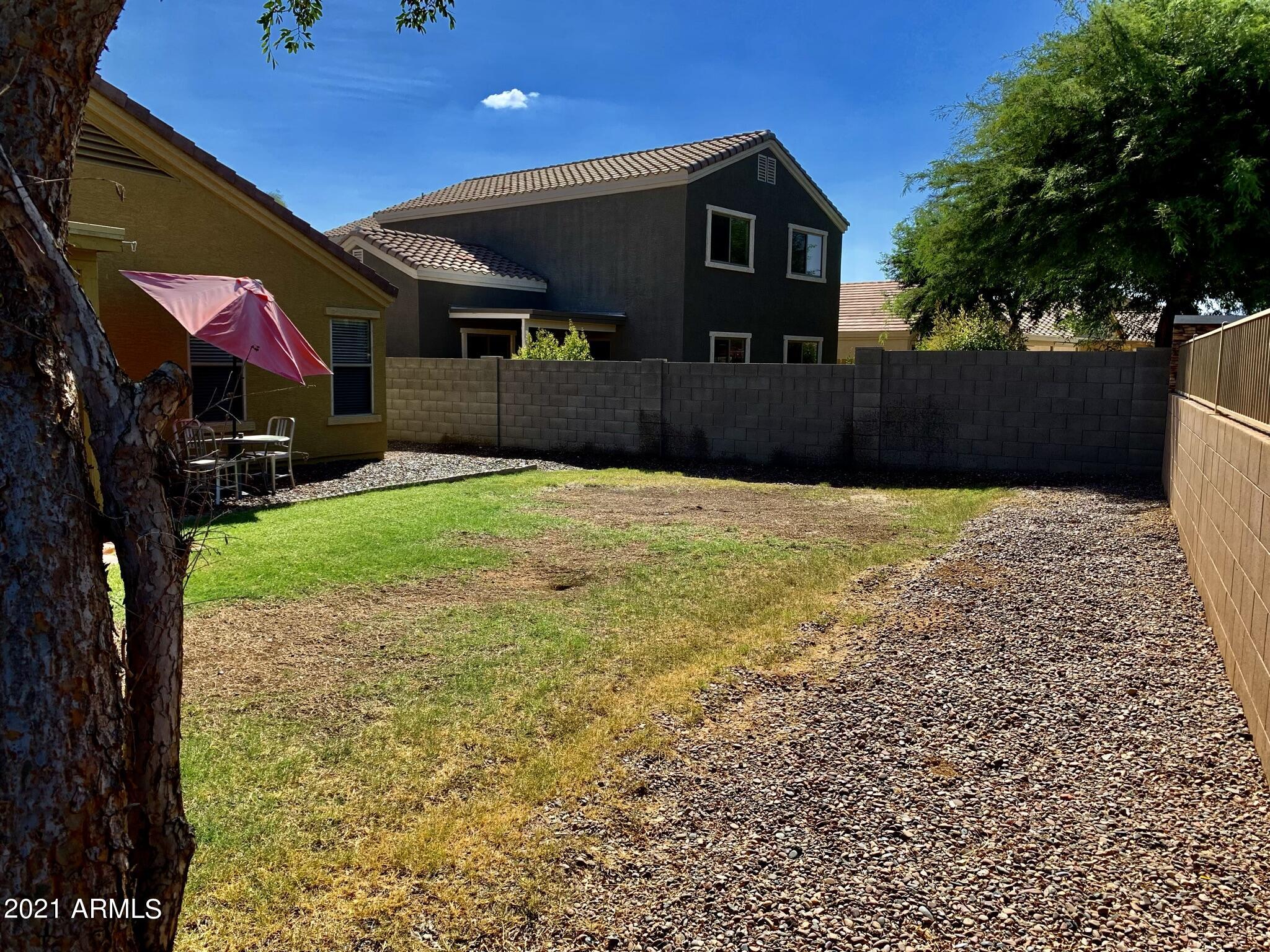 17546 West Calavar Road Surprise, AZ 85388 - Photo 20 of 23 IMG_2467