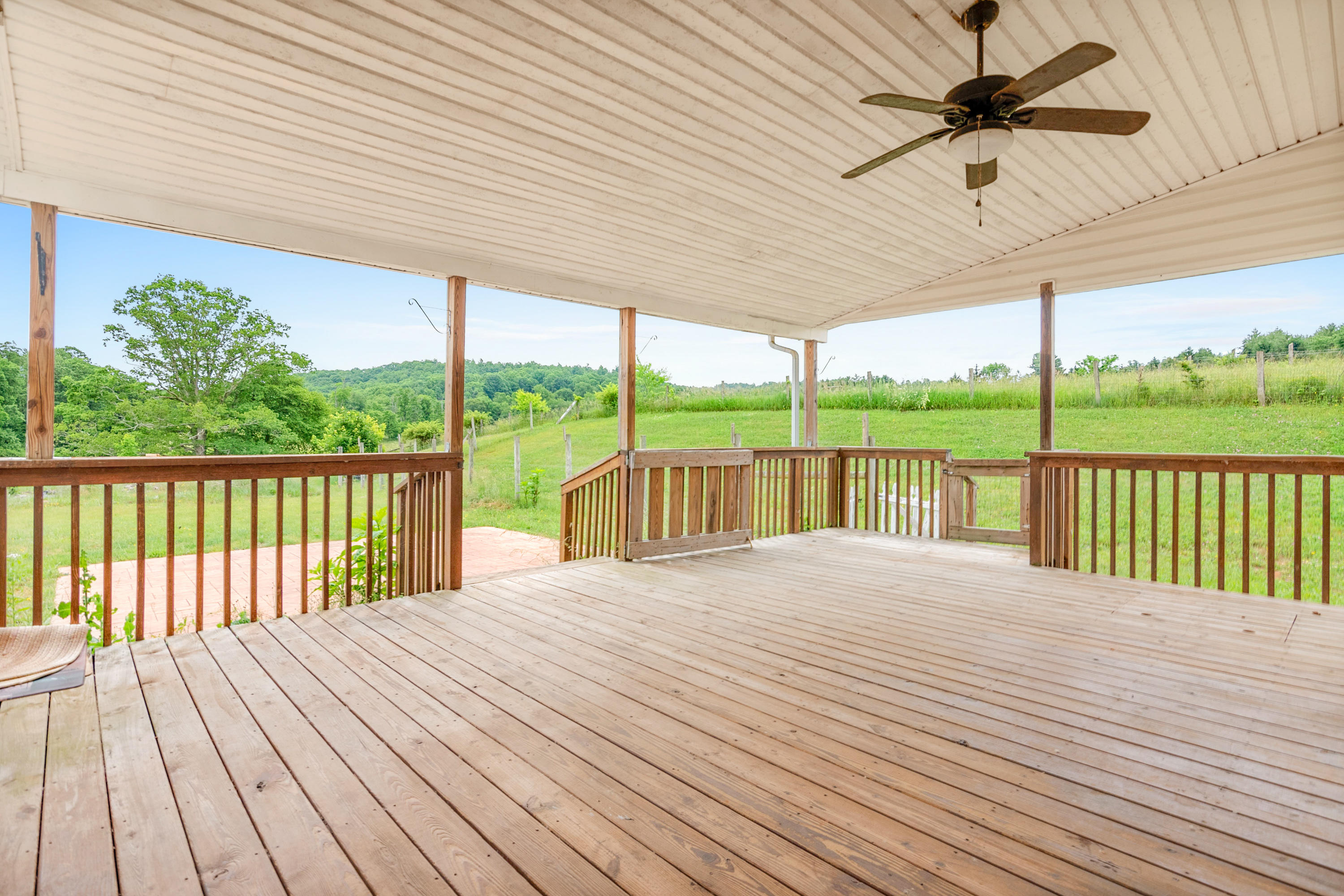 223 Conner Grove Road Southwest Willis, VA 24380 - Photo 59 of 74 DSC_7358