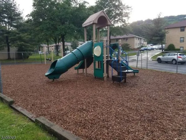 $1,600 | 401 Highway 22, Plainfield, NJ 07060