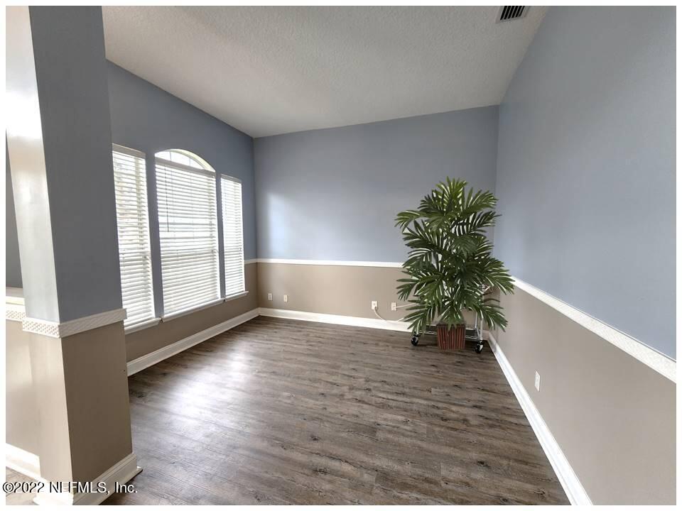 9528 Ford Road Bryceville, FL 32009 - Photo 10 of 52 formal living room