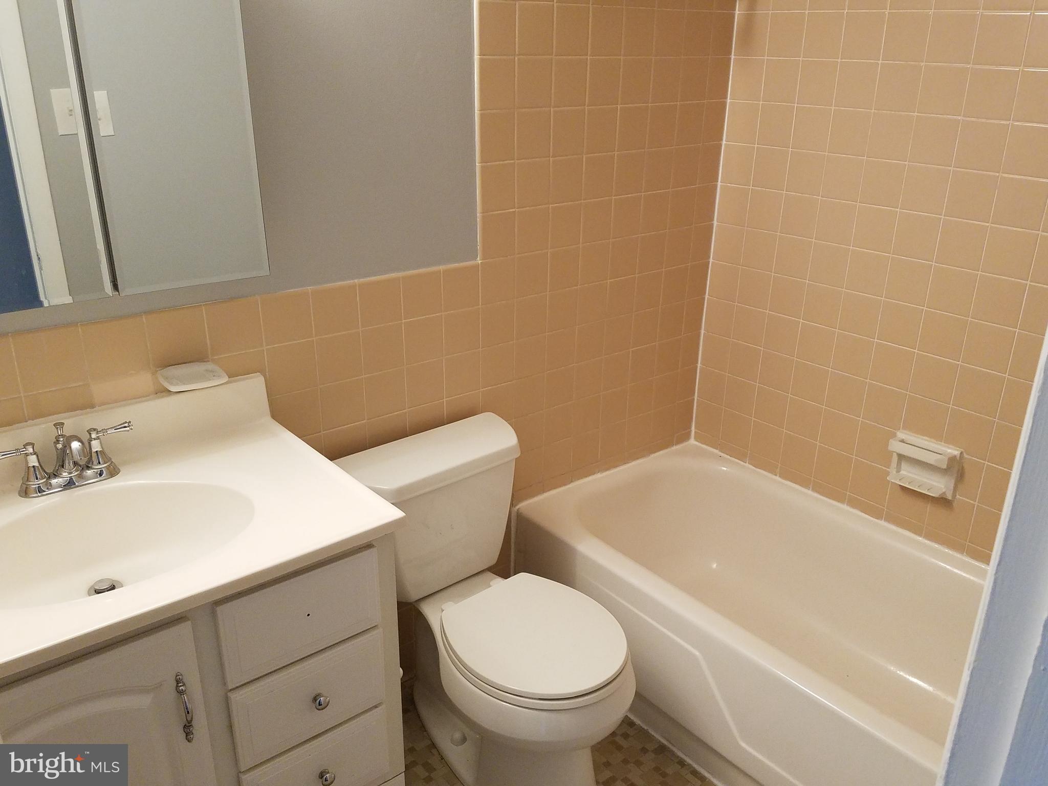 2107 Greenery Lane, Unit 302 Silver Spring, MD 20906 - Photo 7 of 18 Gallery Image 7