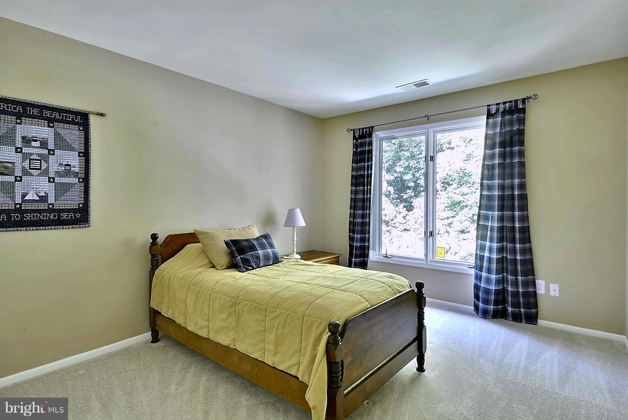 1940 Lakeport Way Reston, VA 20191 - Photo 14 of 30 Bedroom