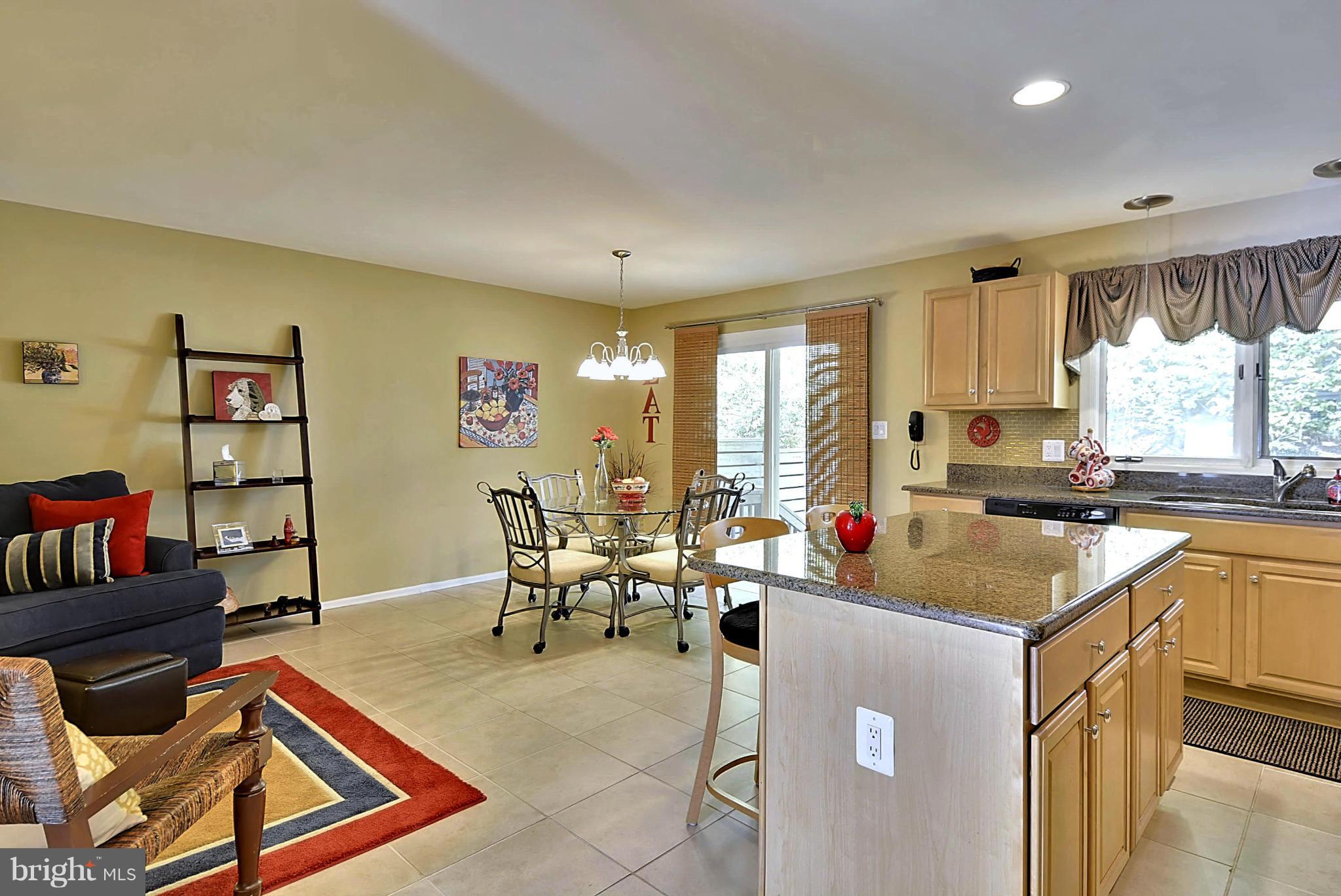 1940 Lakeport Way Reston, VA 20191 - Photo 8 of 30 Kitchen
