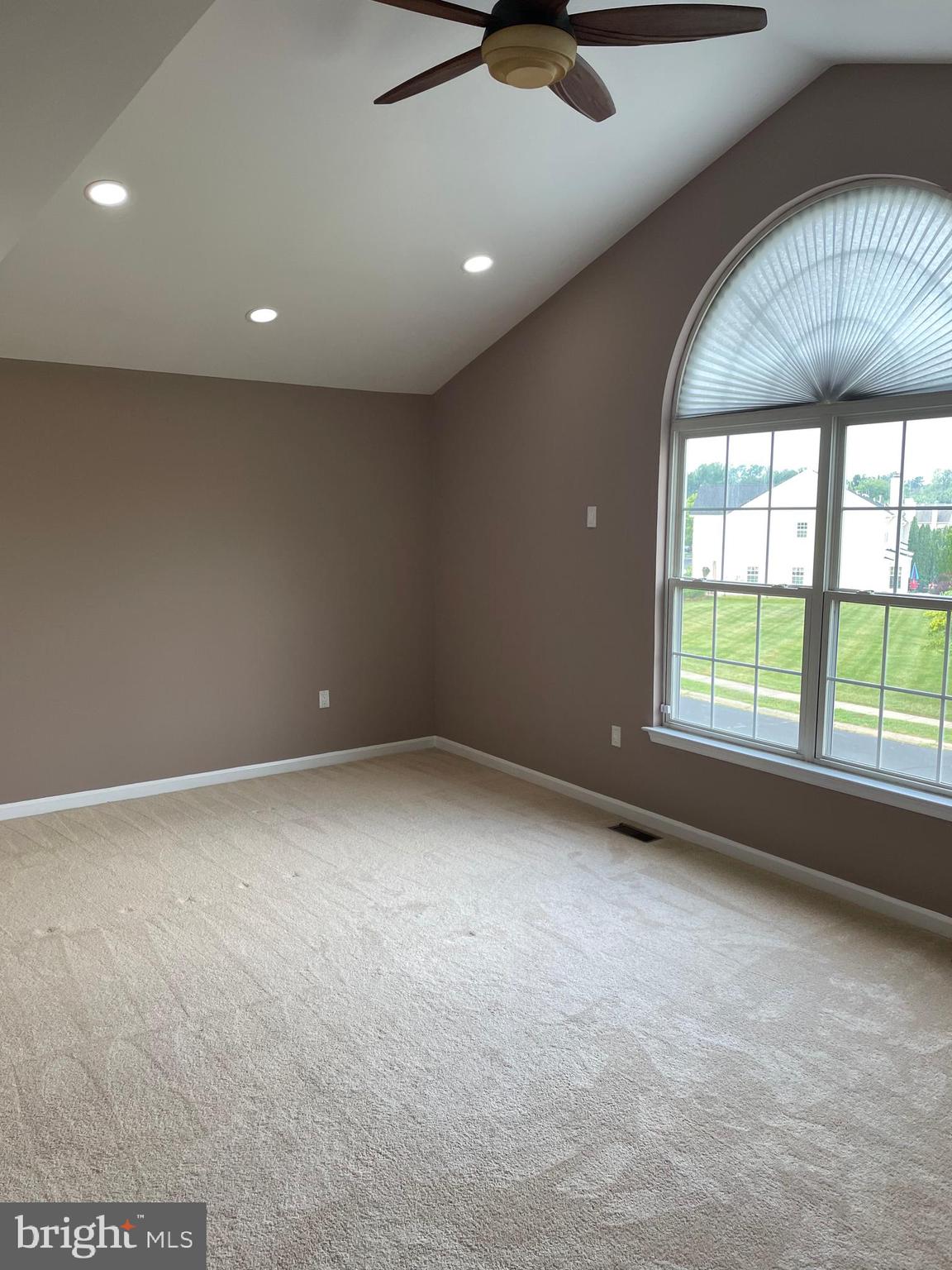 3 Rock Run Road Hightstown, NJ 08520 - Photo 27 of 46 Owner's suite vaulted Ceilings