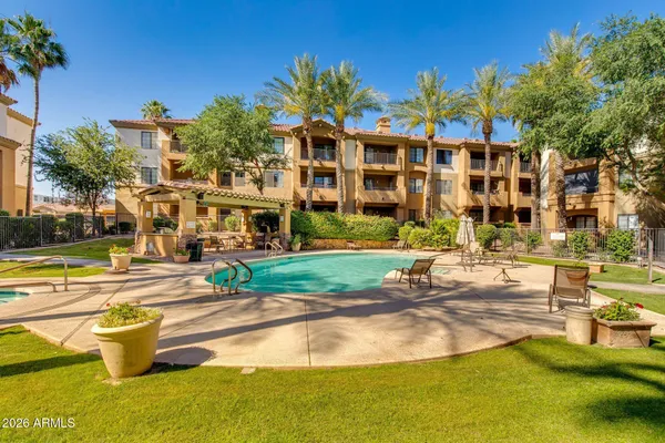 $2,000 | 5302 East Van Buren Street, Unit 3026, Phoenix, AZ 85008