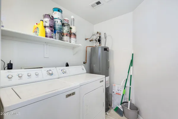 $2,000 | 5302 East Van Buren Street, Unit 3026, Phoenix, AZ 85008