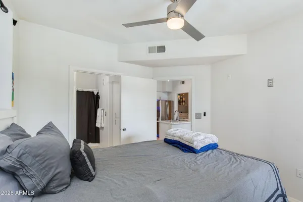 $2,000 | 5302 East Van Buren Street, Unit 3026, Phoenix, AZ 85008
