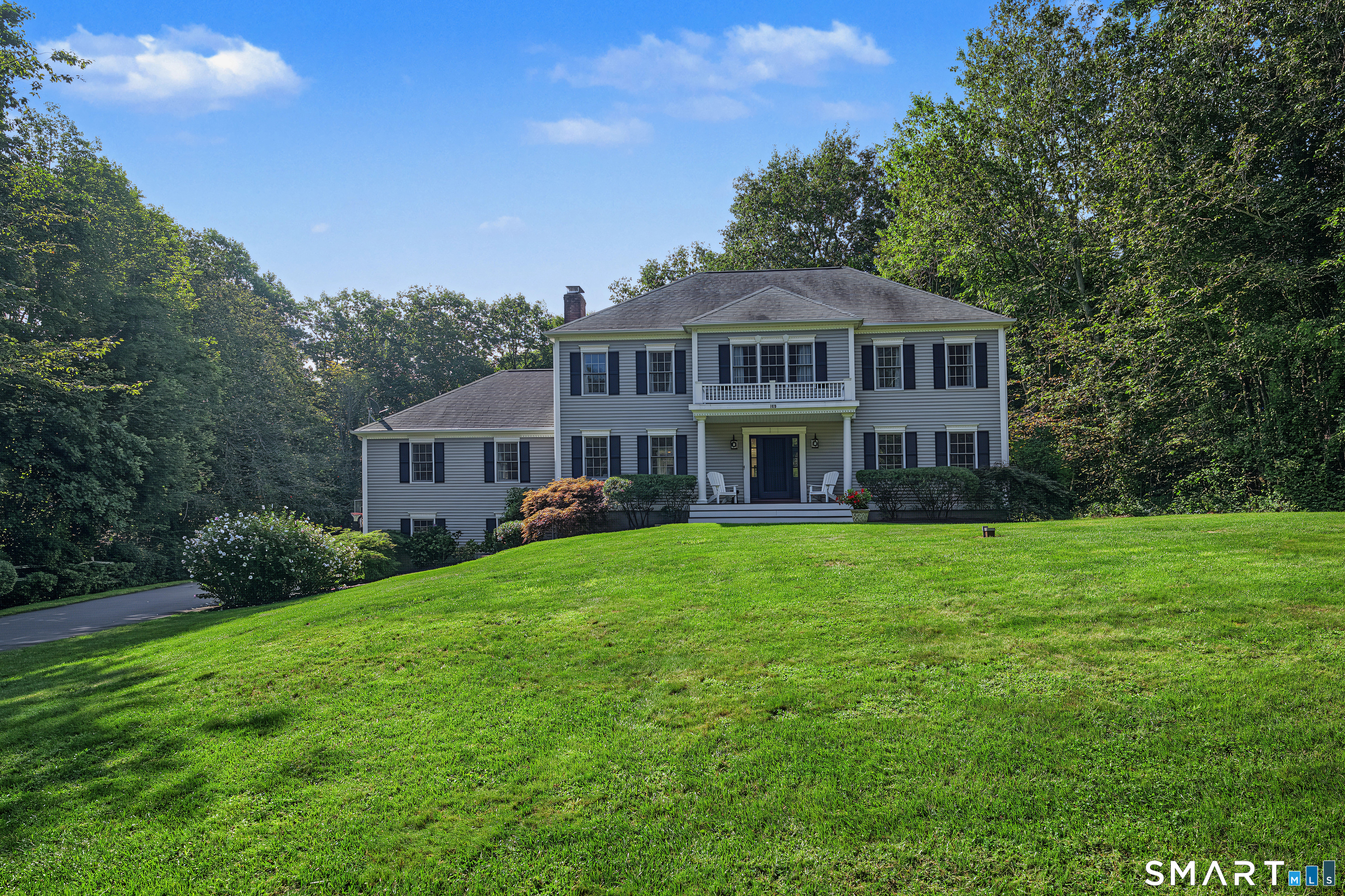 169 Willow Road Guilford, CT 06437 - Photo 1 of 40 Gallery Image 1