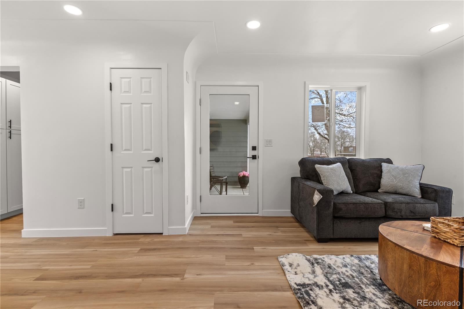 1640 Reed Street Lakewood, CO 80214 - Photo 4 of 26