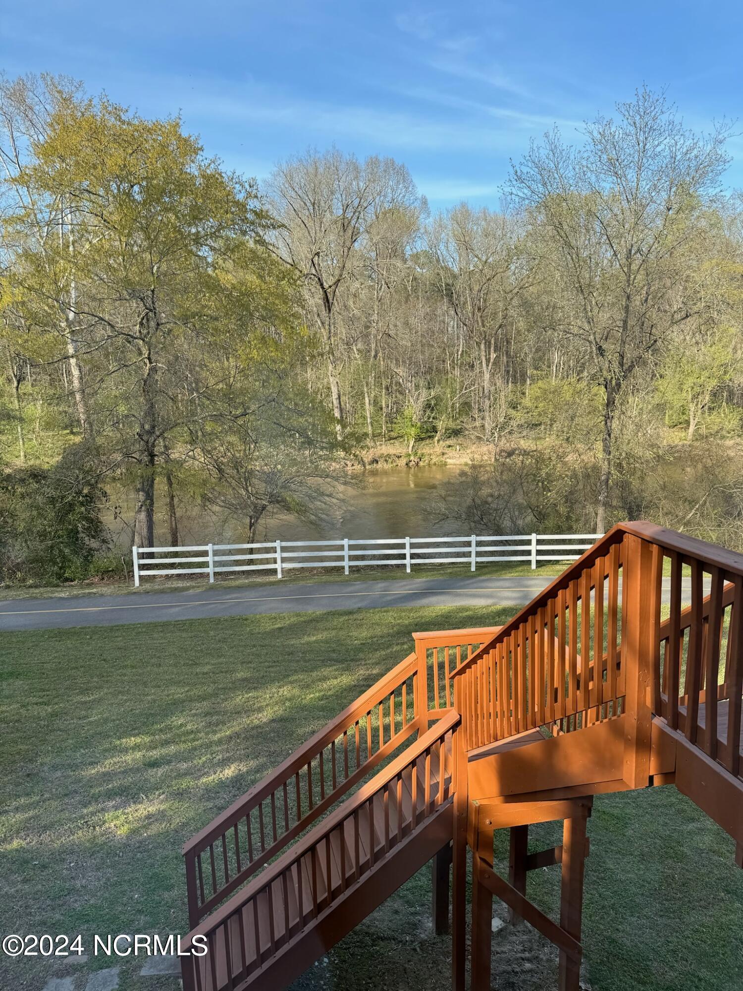 7629 Neuse Bend Drive Raleigh, NC 27616 - Photo 3 of 41 IMG_6650