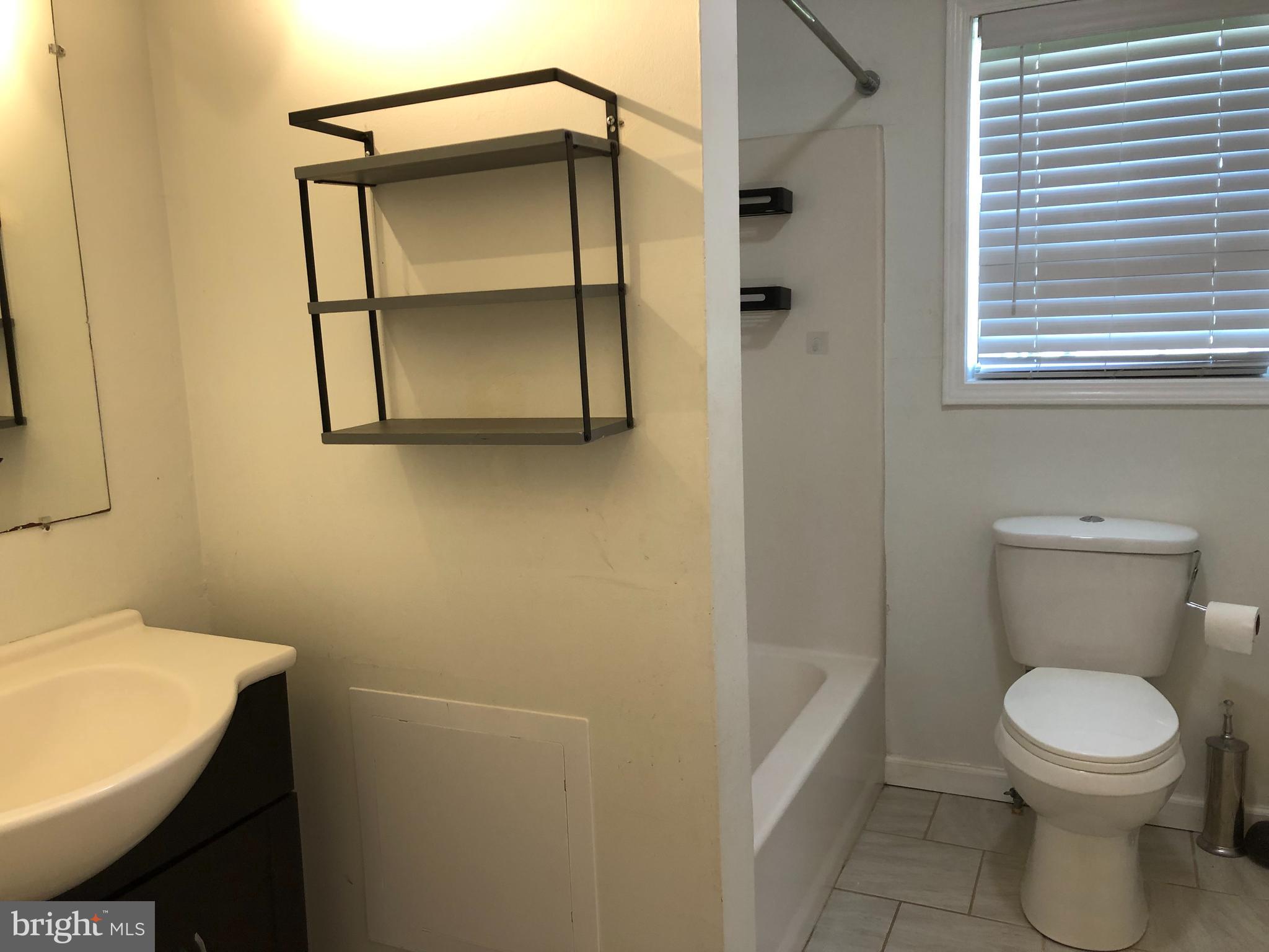 10781 Rifle Range Road Bridgeville, DE 19933 - Photo 9 of 19 hall bath