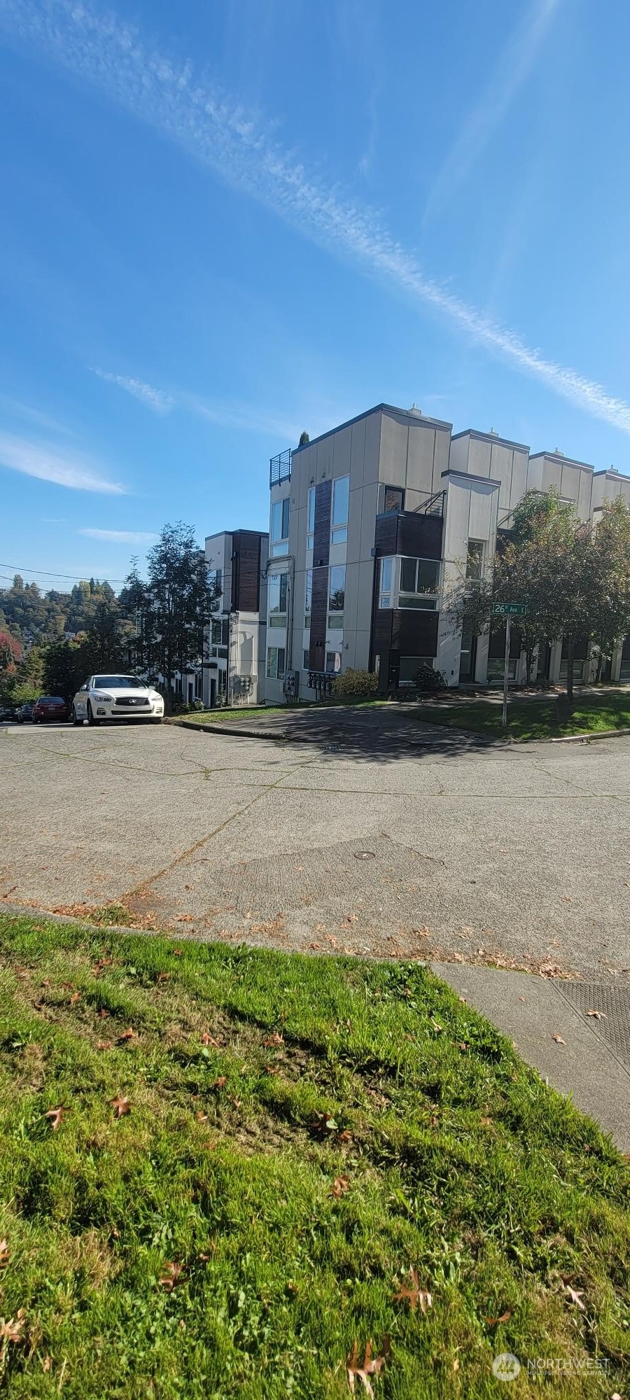 2602 East Thomas Street Seattle, WA 98112 - Photo 8 of 10 a view of a lake with building in front of it