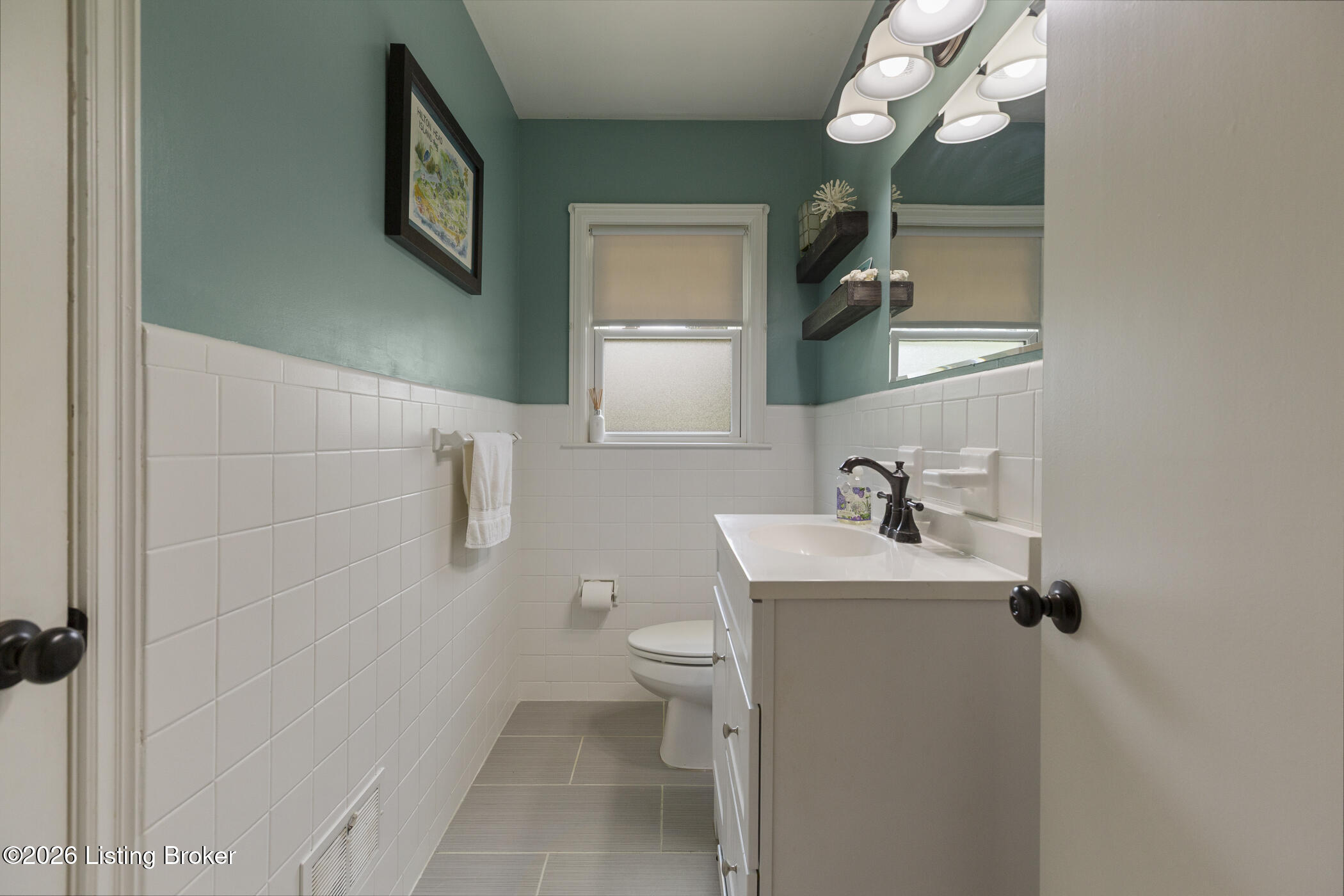 8800 Charing Cross Road Louisville, KY 40222 - Photo 21 of 54 35