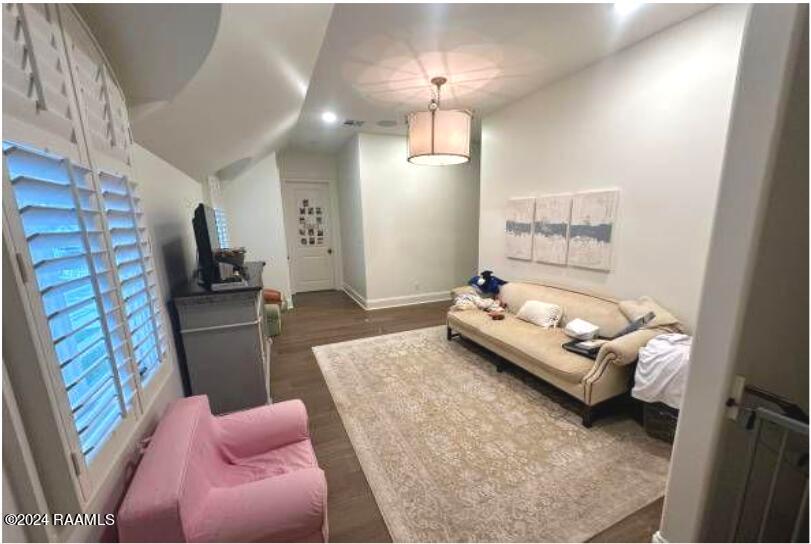 105 Rutherford Court Lafayette, LA 70503 - Photo 7 of 13 Screenshot 2024-06-14 095736
