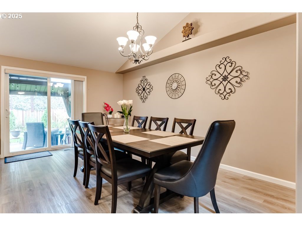 2958 Dry Creek Road Eugene, OR 97404 - Photo 14 of 48 Gallery Image 14
