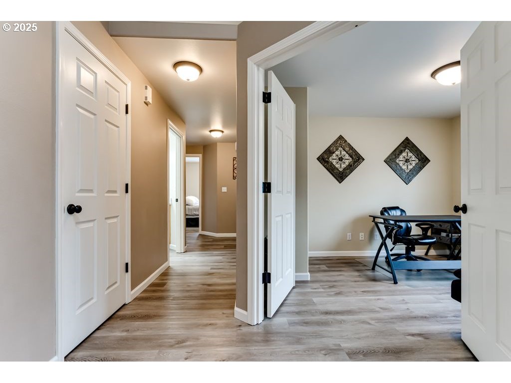 2958 Dry Creek Road Eugene, OR 97404 - Photo 22 of 48 Gallery Image 22