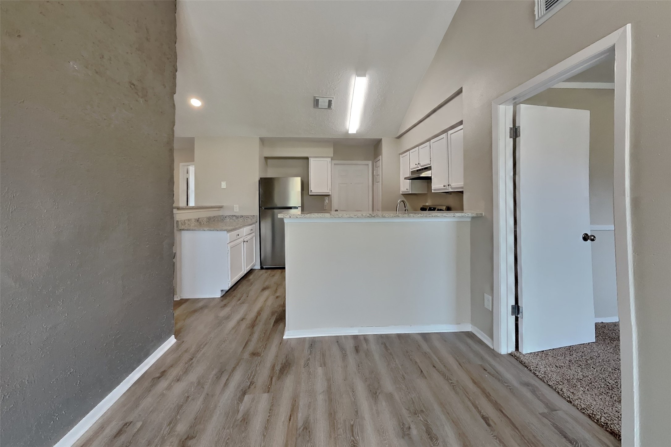 10107 King Ranch Lane Sugar Land, TX 77498 - Photo 5 of 19