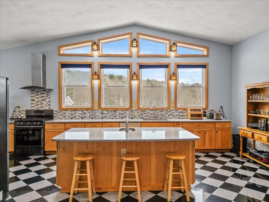 1205 Tracy Creek Road Vestal, NY 13850 - Photo 21 of 47