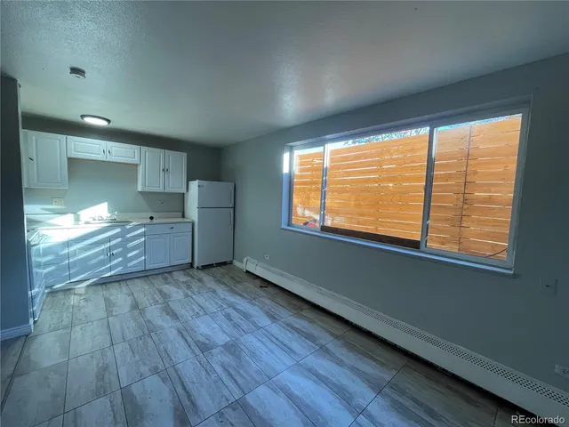 $950 | 1590 Clinton Street, Unit 6, Aurora, CO 80010