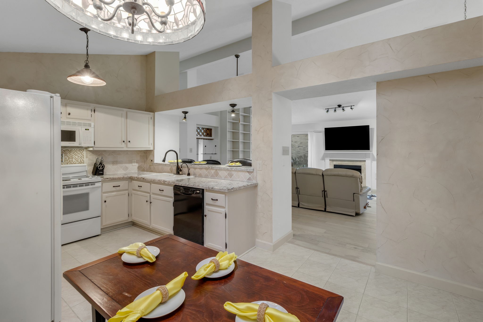 3346 Beech Point Drive Houston, TX 77345 - Photo 12 of 29