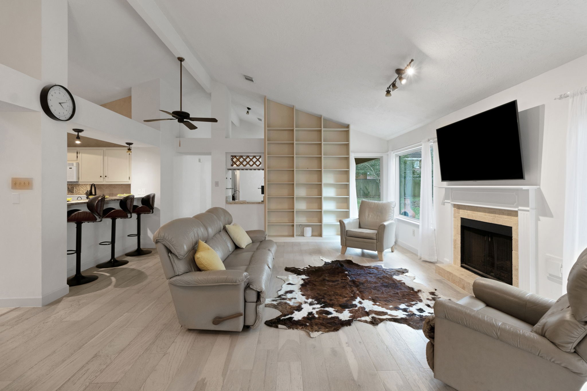 3346 Beech Point Drive Houston, TX 77345 - Photo 4 of 29