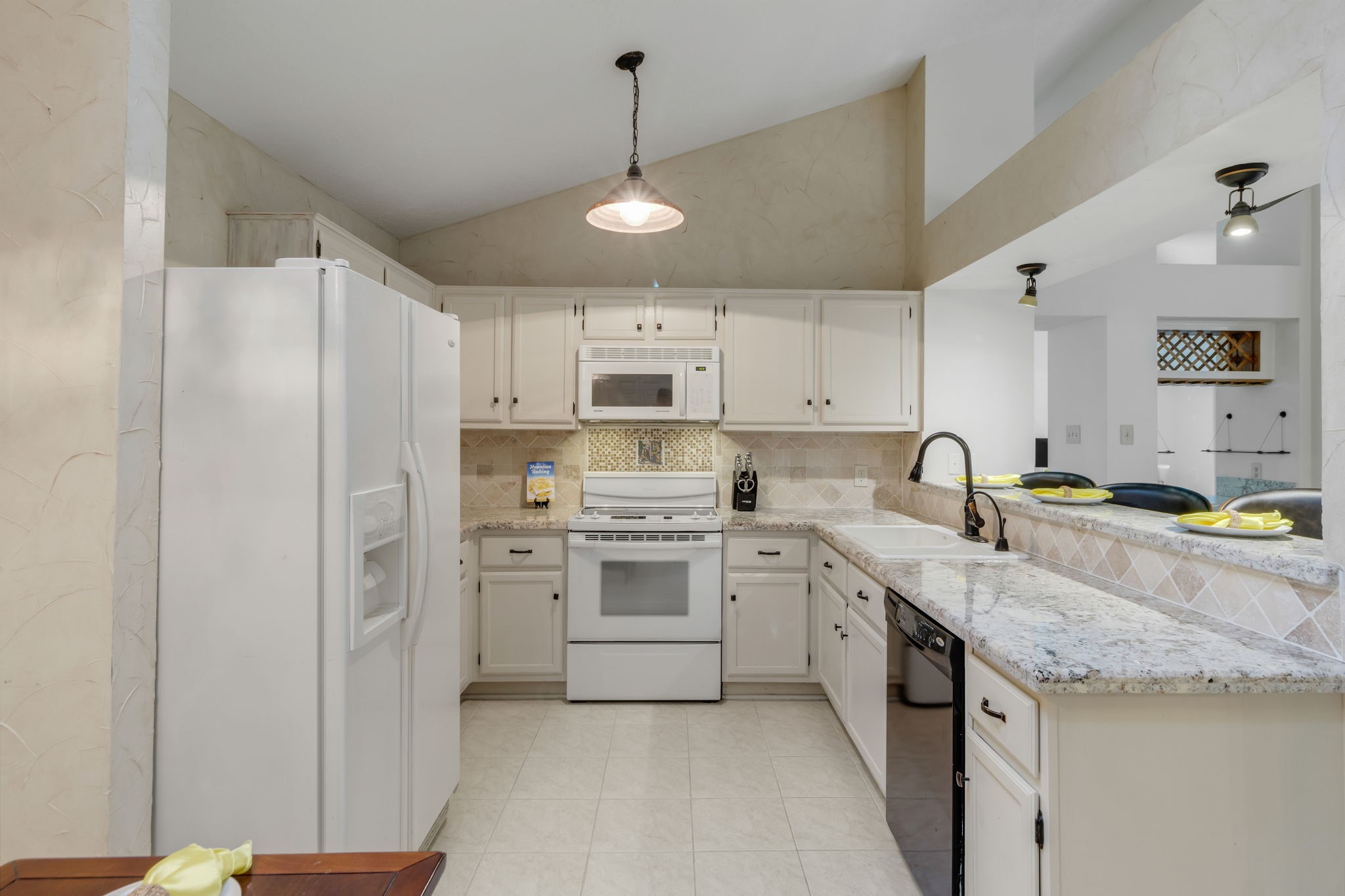 3346 Beech Point Drive Houston, TX 77345 - Photo 8 of 29