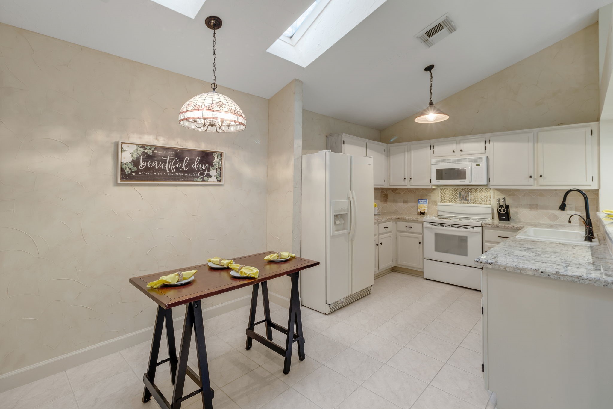 3346 Beech Point Drive Houston, TX 77345 - Photo 9 of 29