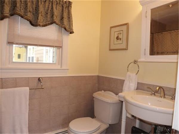 95 Forbes Road Westwood, MA 02090 - Photo 8 of 15 Gallery Image 8