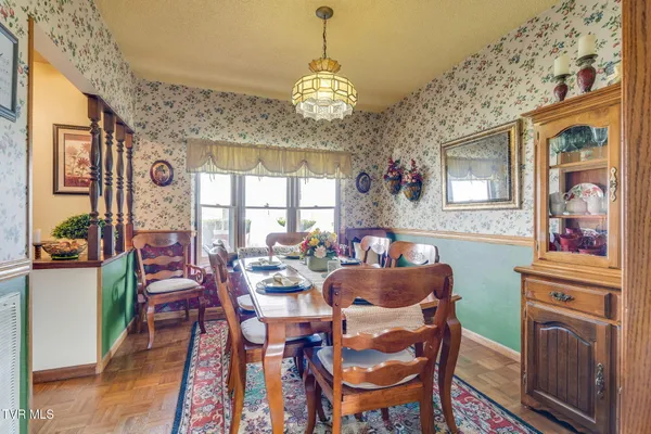 $375,000 | 1138 East Main Street, Jonesborough, TN 37659