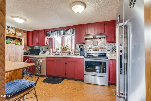 $375,000 | 1138 East Main Street, Jonesborough, TN 37659