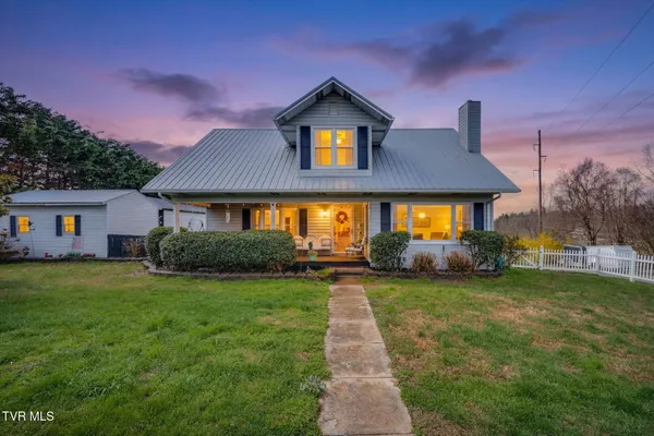 $375,000 | 1138 East Main Street, Jonesborough, TN 37659