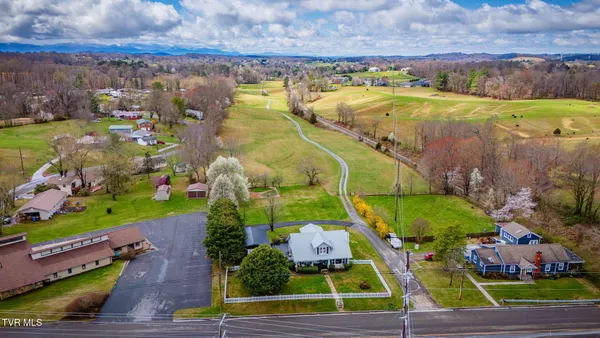 $375,000 | 1138 East Main Street, Jonesborough, TN 37659