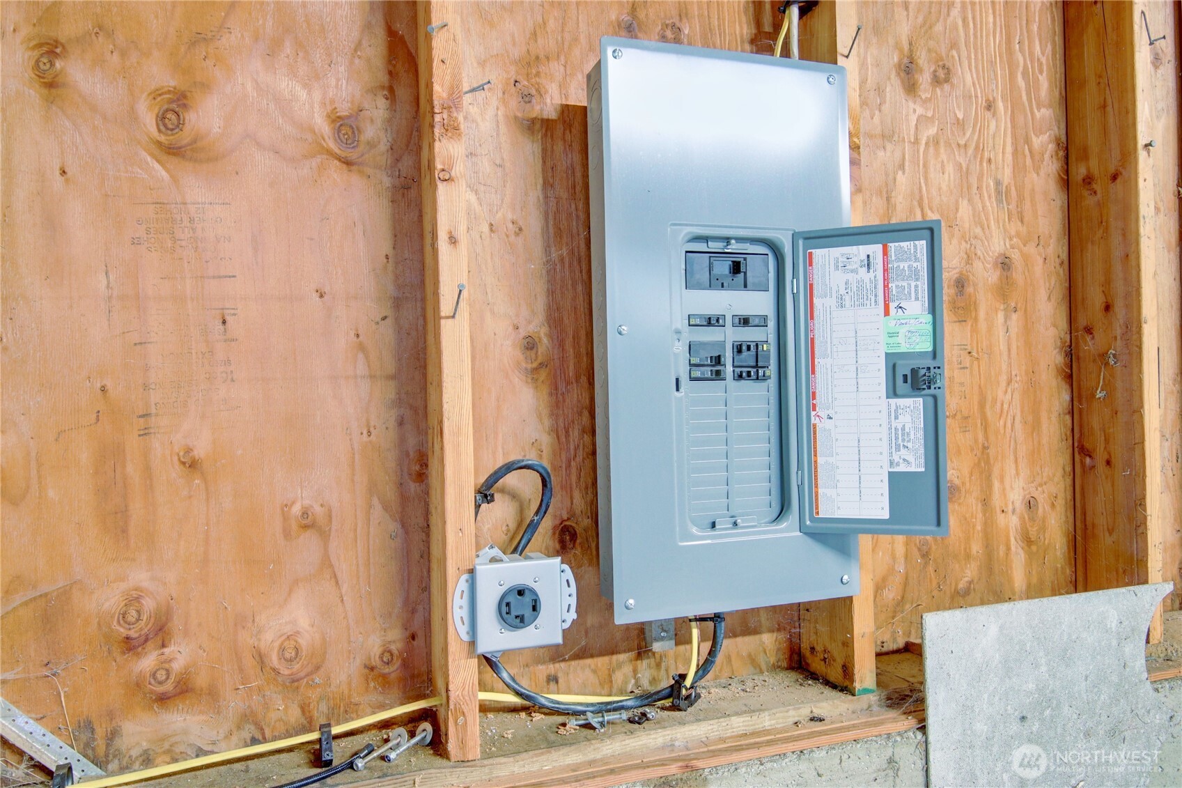 4116 Mitchell Drive Anacortes, WA 98221 - Photo 8 of 39