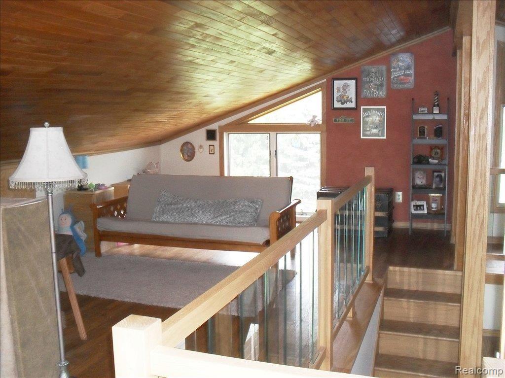 1820 Pointe Aux Barques Road Port Austin, MI 48467 - Photo 16 of 21 1820 Pointe Aux Barques - Bedroo