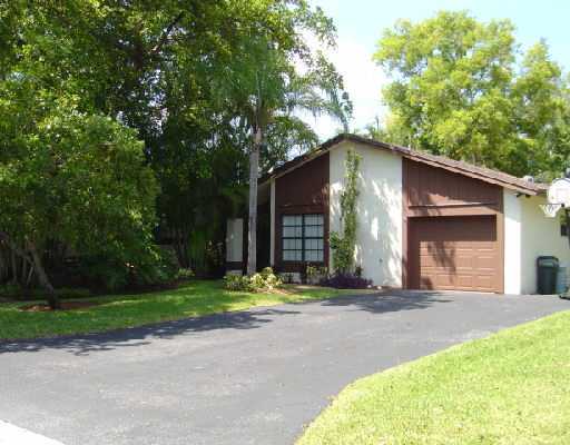 8883 Old Pine Road Boca Raton, FL 33433 - Photo 2 of 14 Additional Photo