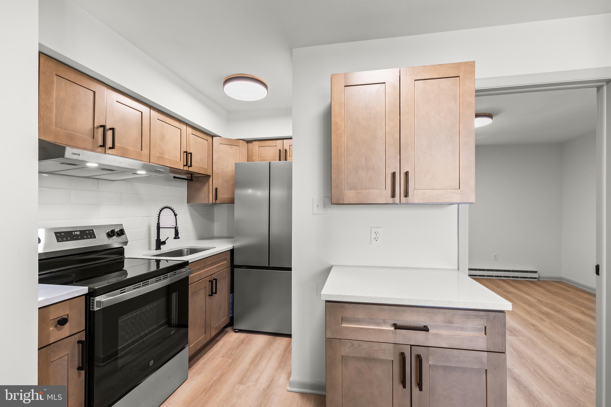 1504 Walnut Street, Unit D Lebanon, PA 17042 - Photo 7 of 13