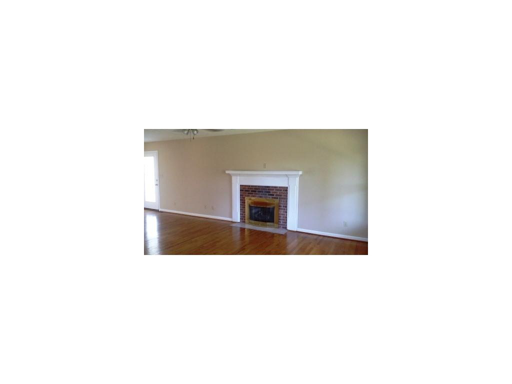 24587 Watauga Road Abingdon, VA 24211 - Photo 6 of 16 Photo 6