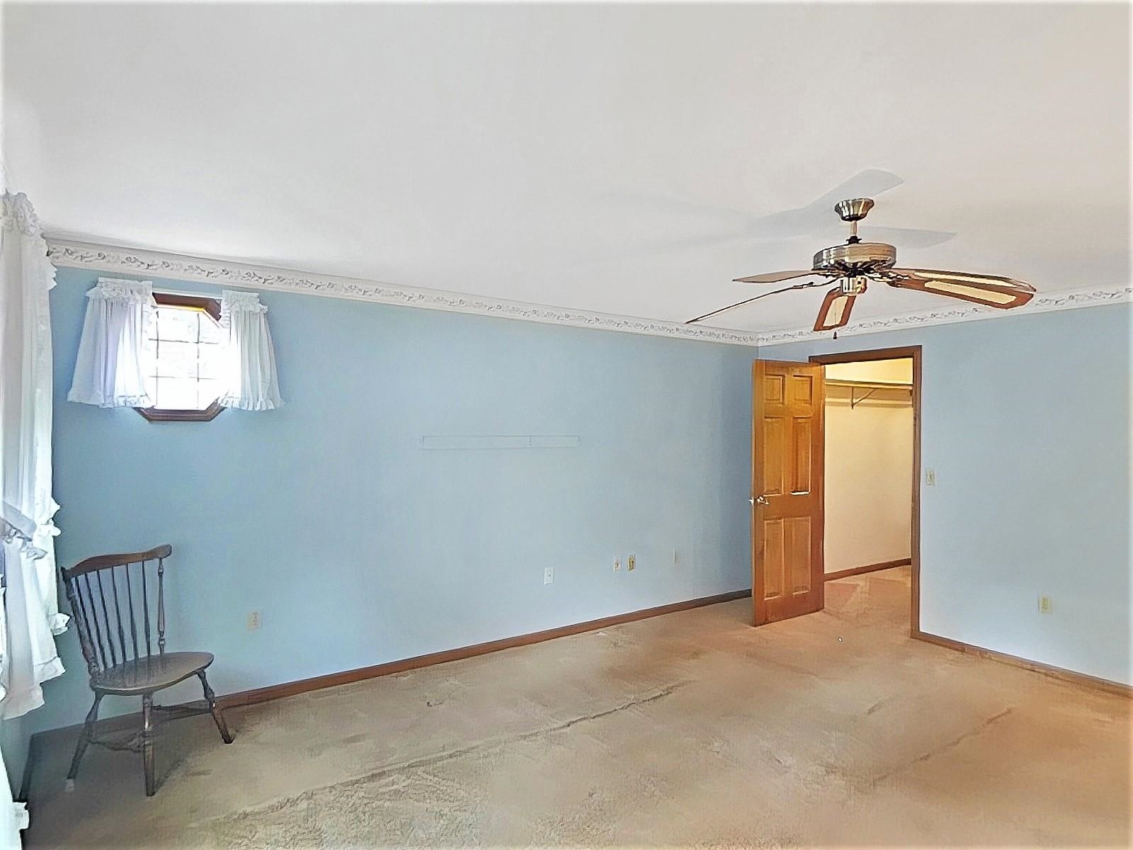 87 Peele Road Nashua, NH 03062 - Photo 19 of 40