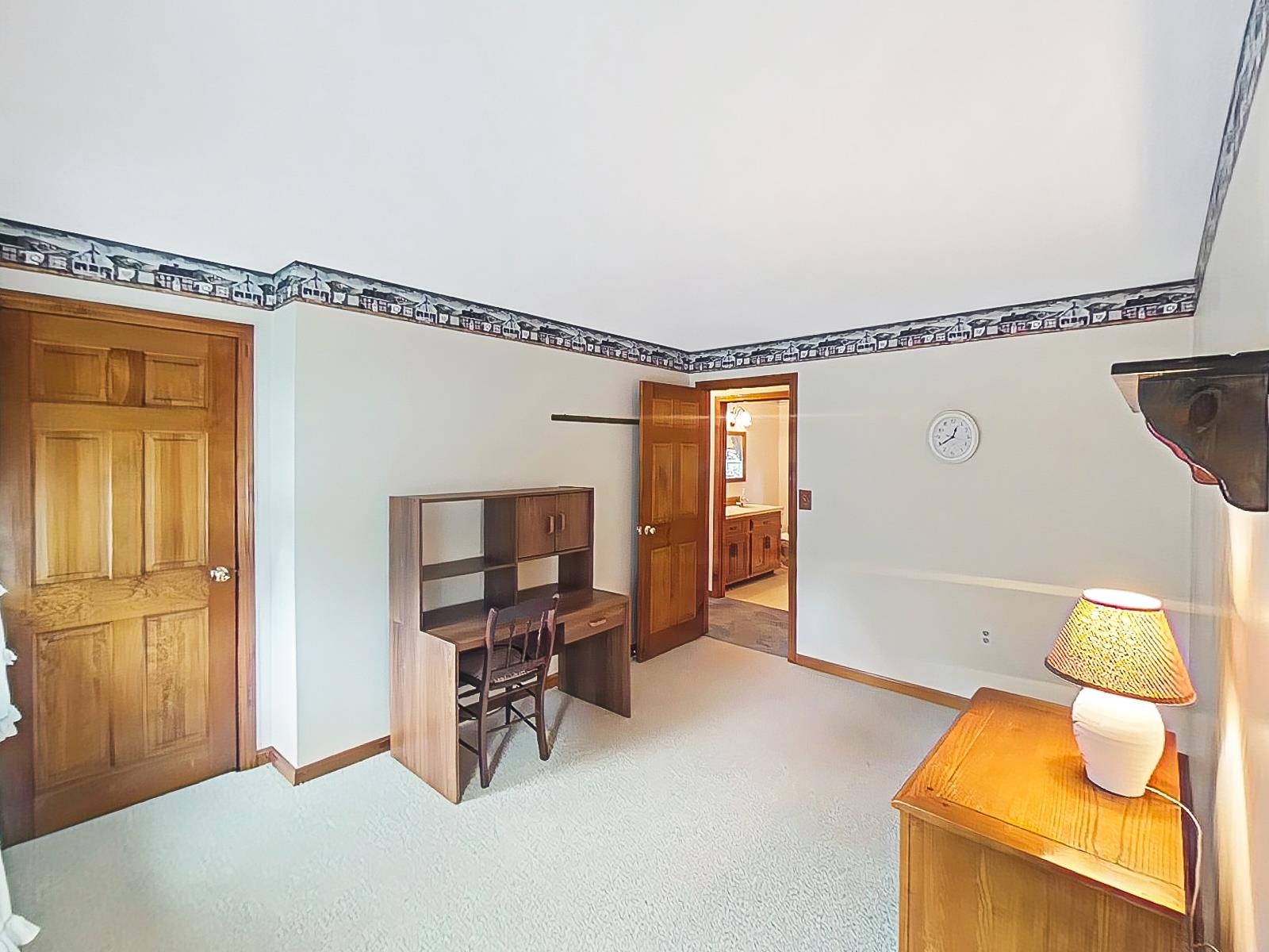 87 Peele Road Nashua, NH 03062 - Photo 23 of 40