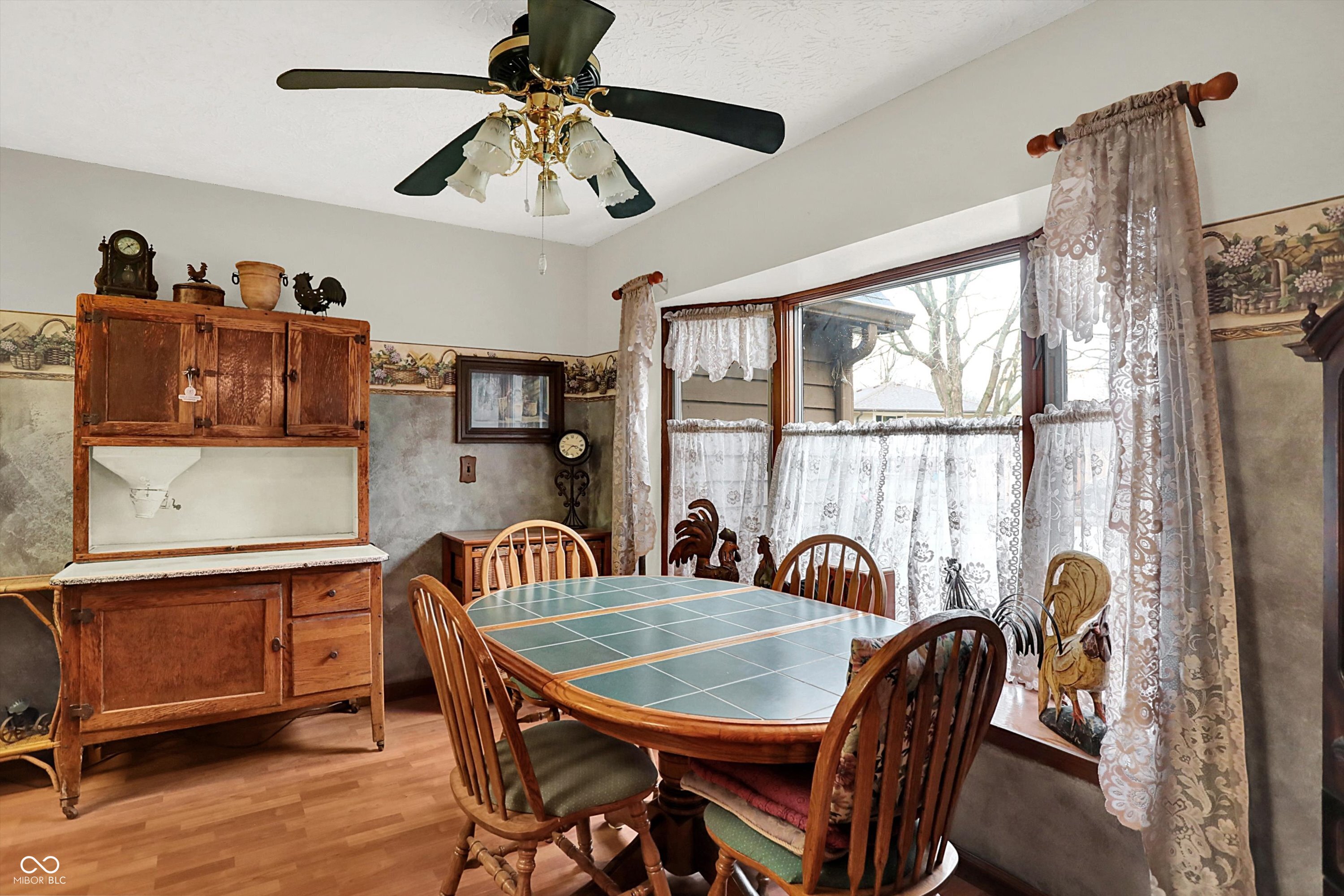 8537 Railroad Road Indianapolis, IN 46217 - Photo 12 of 34