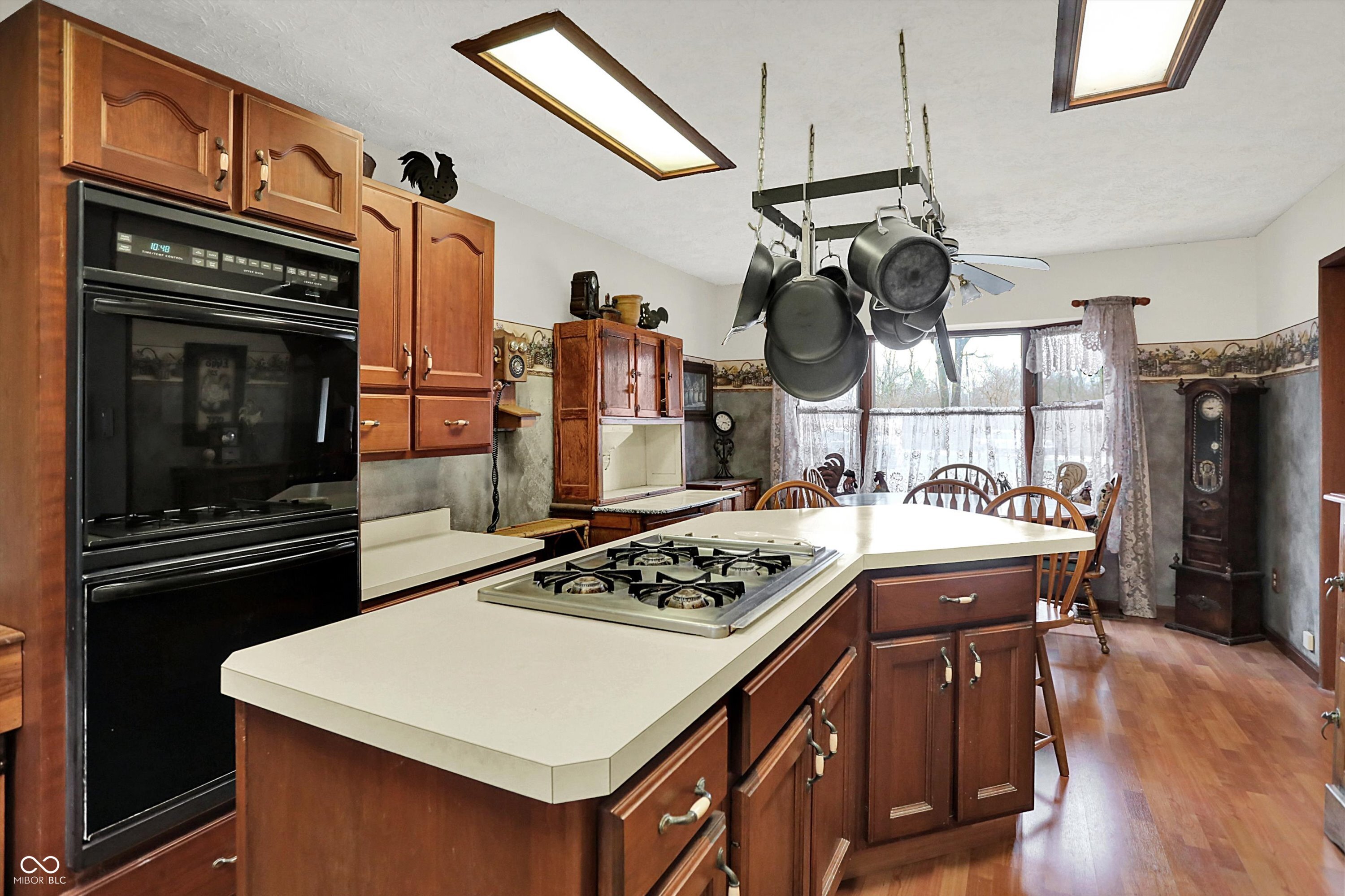 8537 Railroad Road Indianapolis, IN 46217 - Photo 14 of 34