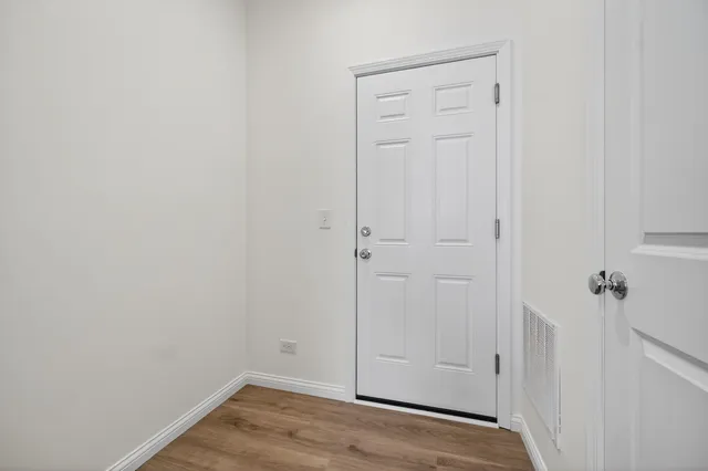 $499,900 | 533 Watercress Drive, Aurora, IL 60504