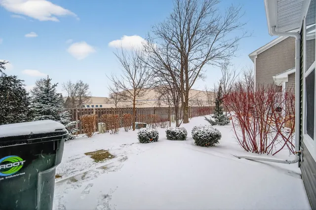 $499,900 | 533 Watercress Drive, Aurora, IL 60504