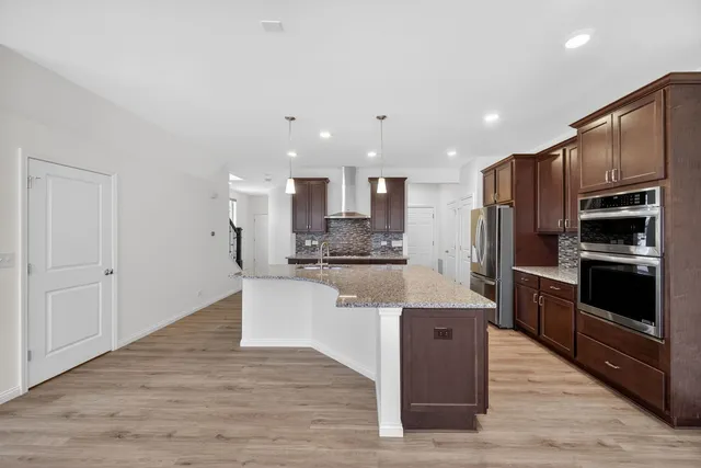 $499,900 | 533 Watercress Drive, Aurora, IL 60504