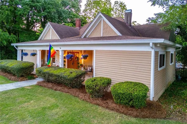 $499,999 | 410 Cedar Street, Carrollton, GA 30117