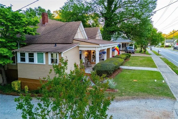 $499,999 | 410 Cedar Street, Carrollton, GA 30117