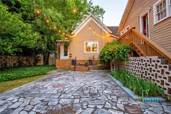 $499,999 | 410 Cedar Street, Carrollton, GA 30117