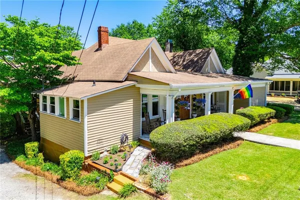 $499,999 | 410 Cedar Street, Carrollton, GA 30117