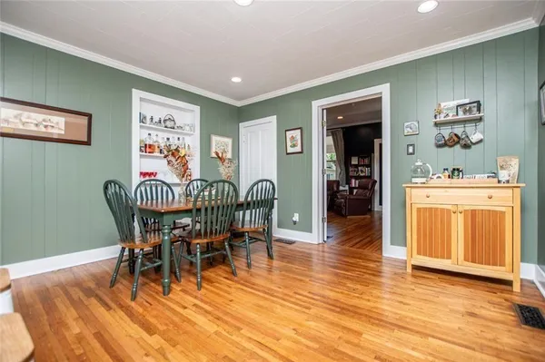 $499,999 | 410 Cedar Street, Carrollton, GA 30117