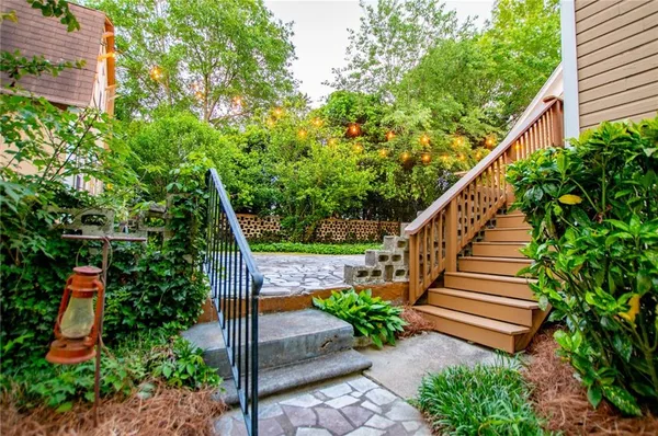 $499,999 | 410 Cedar Street, Carrollton, GA 30117